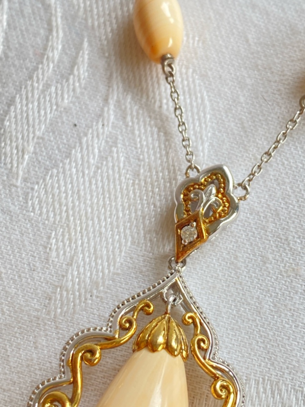 Vintage Diamonelle & Shell Pendant Necklace - Picture 4 of 9